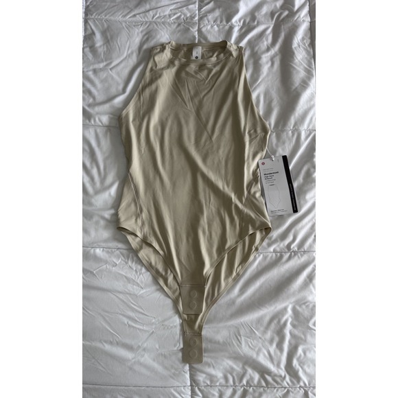 Lululemon Wundermost Ultra-Soft Nulu High-Neck Sleeveless Bodysuit Small Ivory - Picture 1 of 10